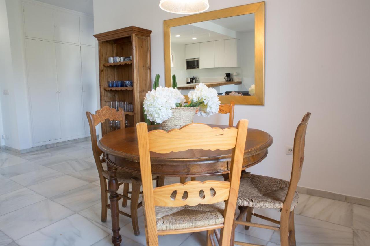 Expo Apartment Golden Mile Марбелья Экстерьер фото