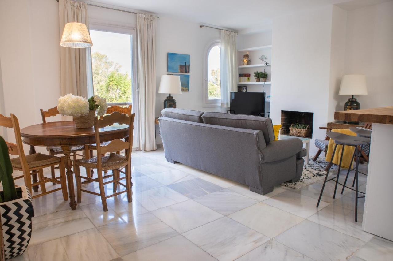 Expo Apartment Golden Mile Марбелья Экстерьер фото