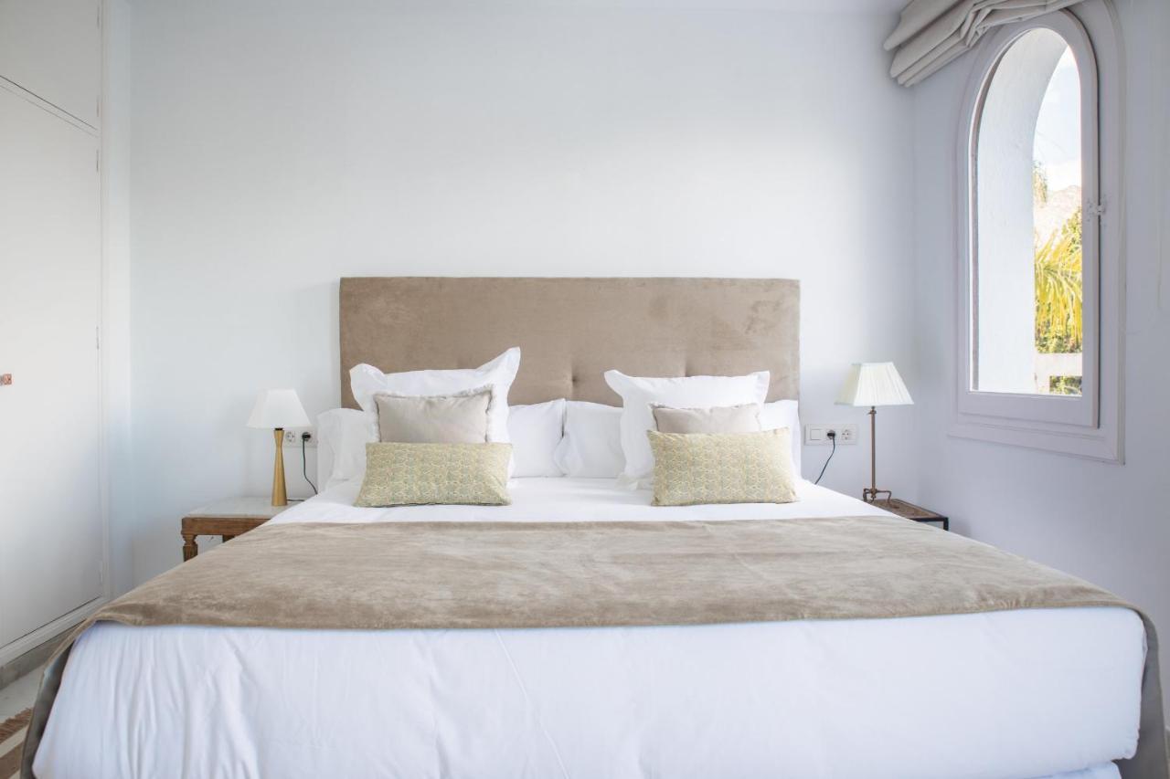 Expo Apartment Golden Mile Марбелья Экстерьер фото