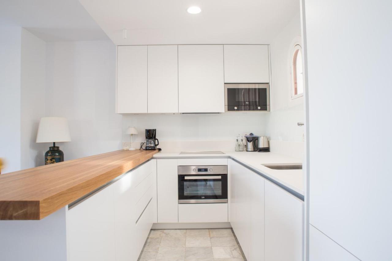 Expo Apartment Golden Mile Марбелья Экстерьер фото